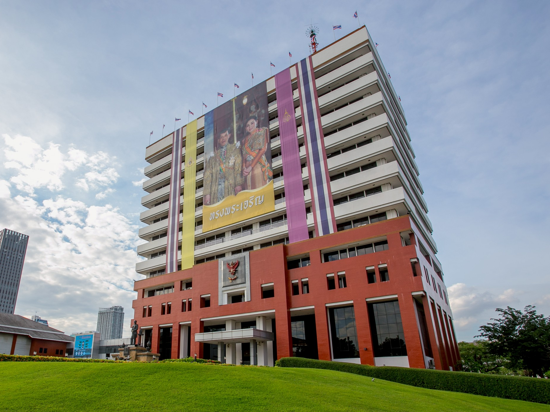 รูปภาพ สำนักงานคณะกรรมการกิจการกระจายเสียง กิจการโทรทัศน์และกิจการโทรคมนาคม แห่งชาติ 