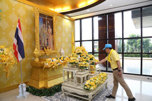ผู้บริหาร พนักงานสำนักงาน กสทช. และหน่วยงานที่เกี่ยวข้อง ลงพื้นที่จัดระเบียบสายบนถนนพระราม 9 ตามโครงการจิตอาสาจัดระเบียบสายสื่อสาร เฉลิมพระเกียรติเนื่องในโอกาสพระราชพิธีบรมราชาภิเษก พุทธศักราช 2562