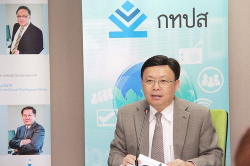 บอร์ดกองทุน กทปส. เห็นชอบในหลักการการแจกคูปอง Set Top Box ส่วนเรื่องมูลค่าคูปองให้ตั้งคณะกรรมการราคากลางพิจารณาความเหมาะสมราคาคูปอง เพื่อความรอบคอบในการใช้เงินของแผ่นดิน